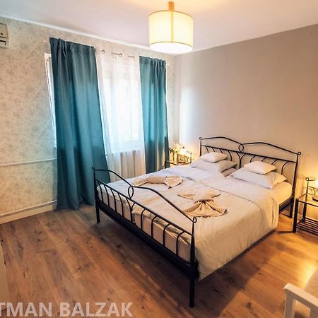 Balzak 64M2, Free Parking & Wi-Fi Apartment Нови Сад Екстериор снимка