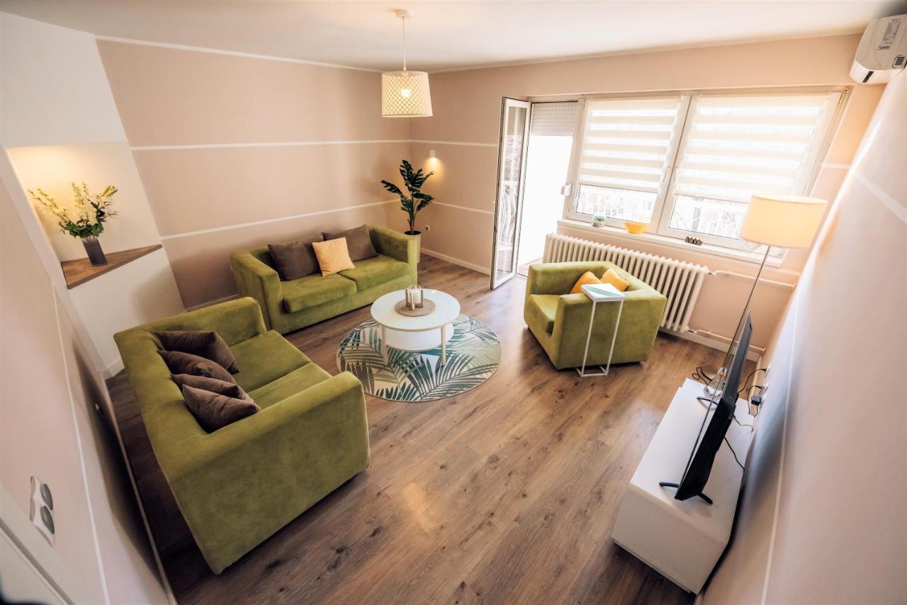 Balzak 64M2, Free Parking & Wi-Fi Apartment Нови Сад Екстериор снимка