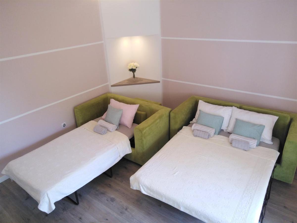 Balzak 64M2, Free Parking & Wi-Fi Apartment Нови Сад Екстериор снимка
